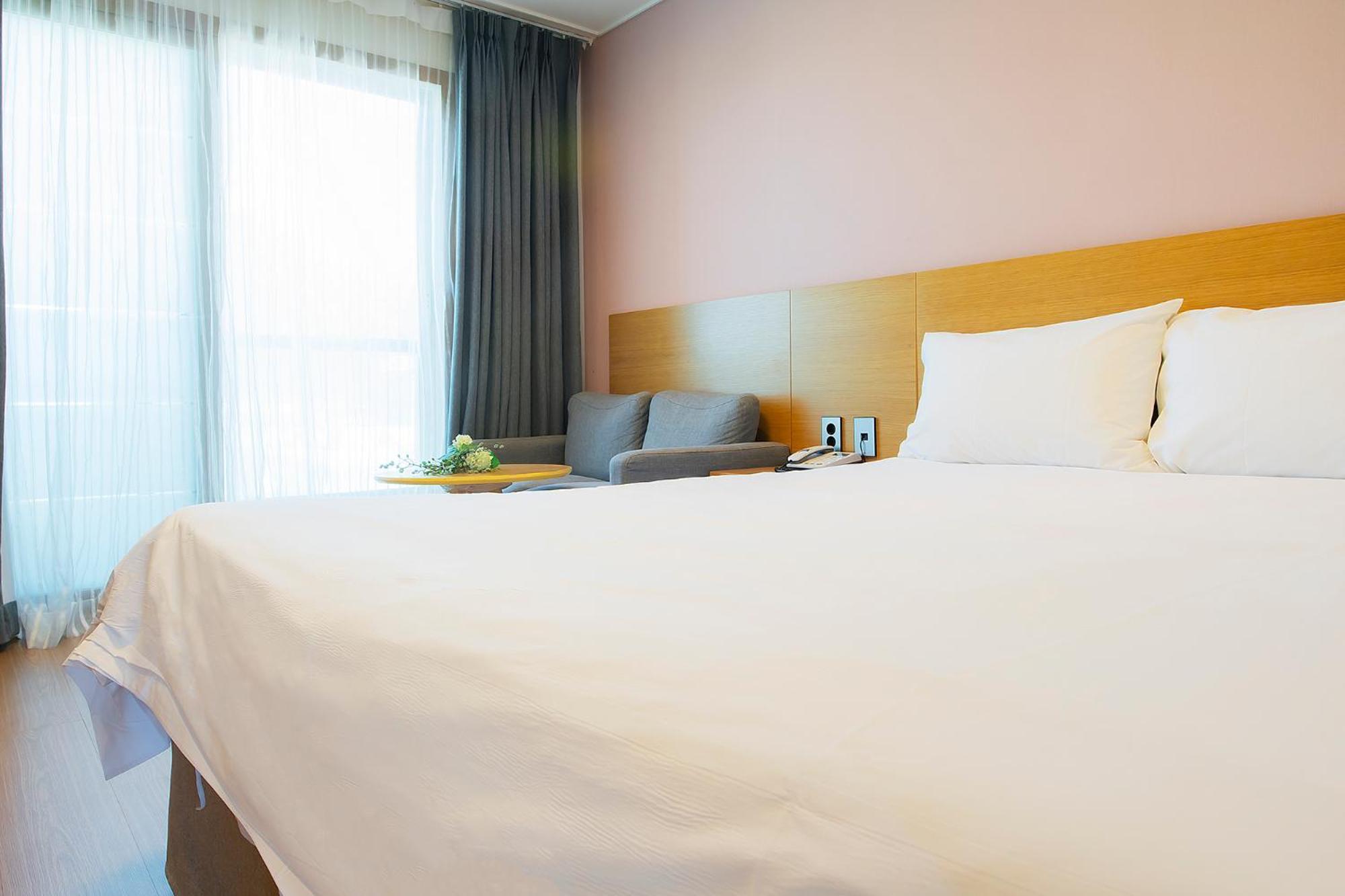 Sims Hotel Czedżu Zewnętrze zdjęcie