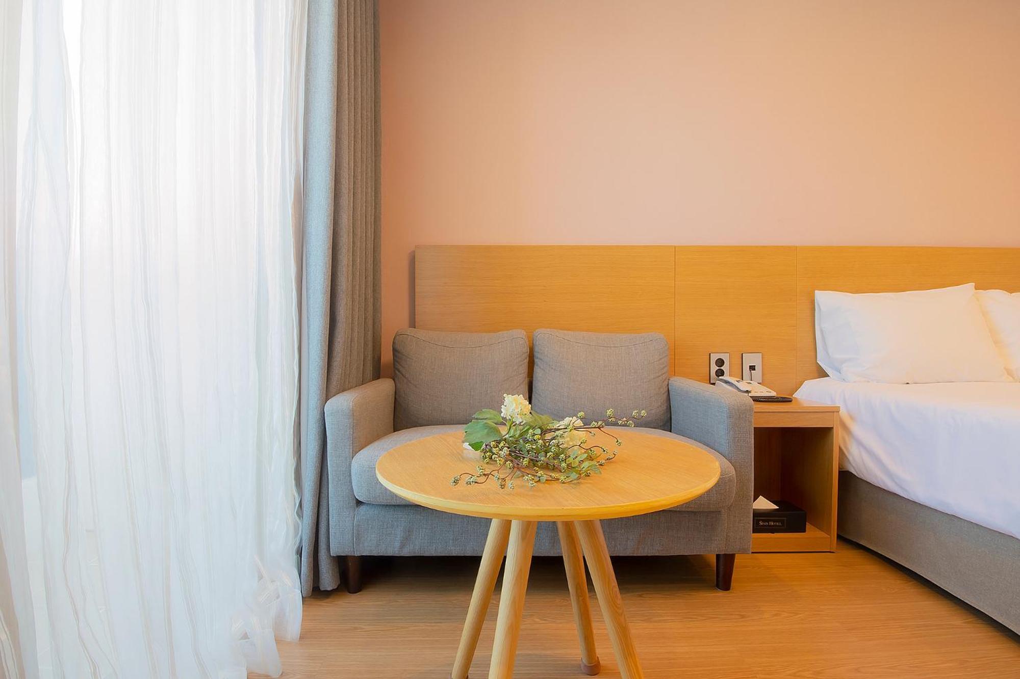 Sims Hotel Czedżu Zewnętrze zdjęcie